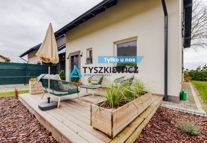 Nowoczesny dom bliźniak w zelewie gm. luzino