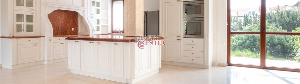 Przestronny dom w wilanowie, 6 sypialni, 450m2