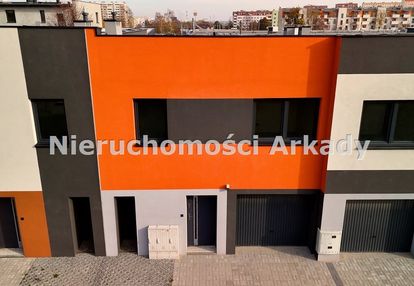 Domy szeregowe blisko centrum