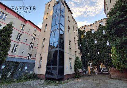 Wyjątkowa kawalerka w ścisłym centrum katowic