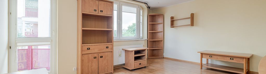 2 pokoje 54m2/komunikacja miejska/balkon
