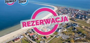 Duże domy pod wynajem pokoi, z widokiem na morze