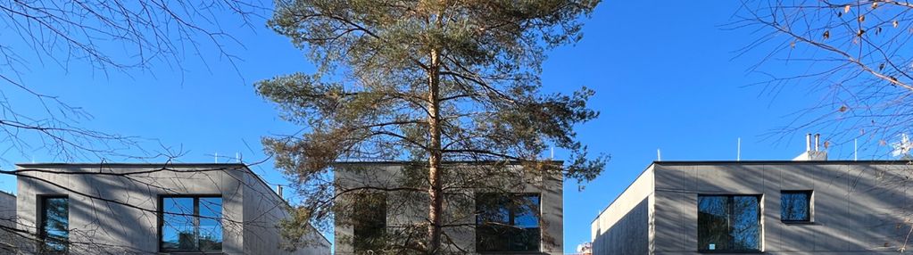 Panoramiczny widok na las wolski- kameralnie-89m²