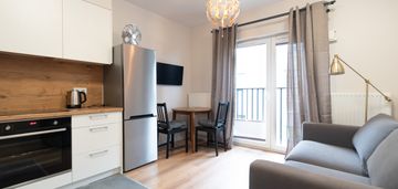 2-pok. 32m2, ul. klonowica, bonarka