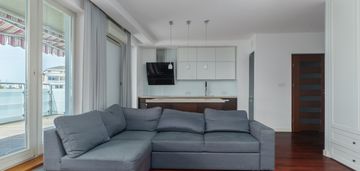 3 pokoje 77,50m2 + taras 23m2 + garaż + komórka