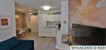 Nadmorski apartament - jantar