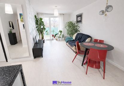 3-pokojowe z ogródkiem i miejscem postojowym