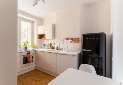 2 pokojowe mieszkanie przy placu wilsona.