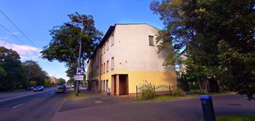W centrum sopotu 2 pokojowe, z miejscem postojowym