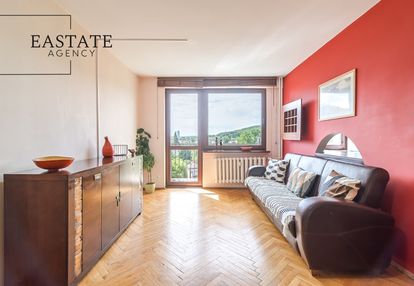 4-pokojowe mieszkanie z balkonem
