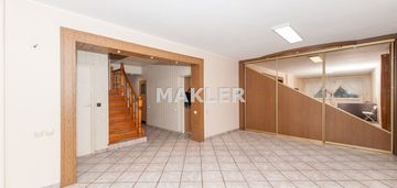 Wolnostojący dom z 6 pokojami – miedzyń