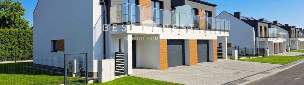 Nowoczesny dom z garażem na granicy z tychami