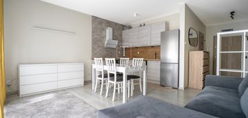 Mieszkanie 2 pokojowe gen.maczka , balkon,winda