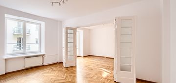 4 pokojowe mieszkanie na powiślu - kamienica