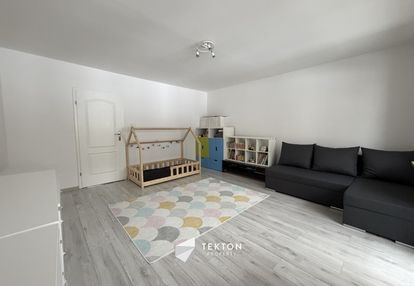 | 2 pokoje | ogród 20 m² | obok metra imielin