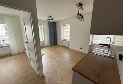 Świeżo wykończone, ładnie 2 pokoje w centurm
