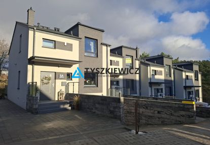 Ostatni szereg: skrajny. straszyn