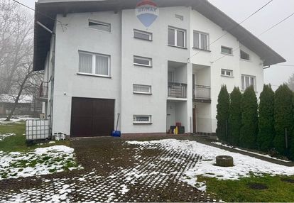 Dom bliźniak z widokiem na góry goleszów