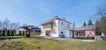 Zelków. urokliwa nieruchomość w zacisznym miejscu.