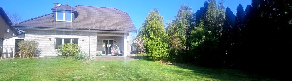 Słoneczny dom w wygodnej lokalizacji