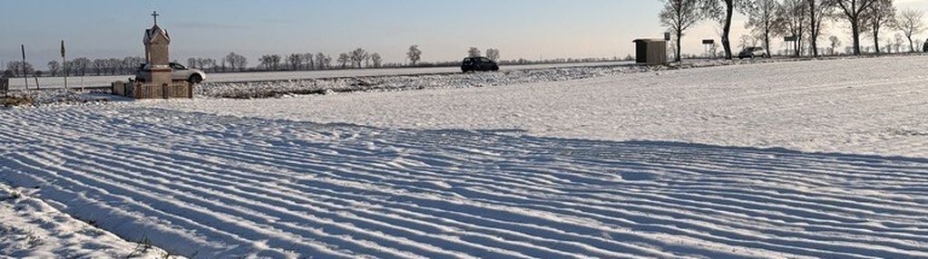 Działki budowlane pod zabudowę  jednorodzinną