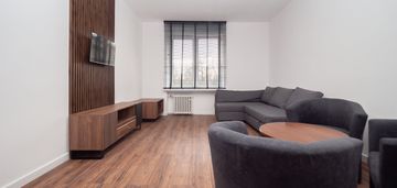 Nowoczesna kawalerka|osobna kuchnia |ul. królewska