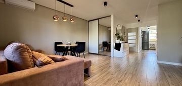 Mieszkanie z klimatyzacją i balkonem – kosmonautów