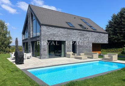 Dom z basenem w wysokim standardzie | olszanica