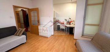 Mieszkanie z loggią w sąsiedztwie saskiej kępy