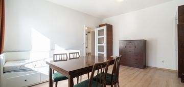 Do wejścia | ostatnie piętro | słoneczne