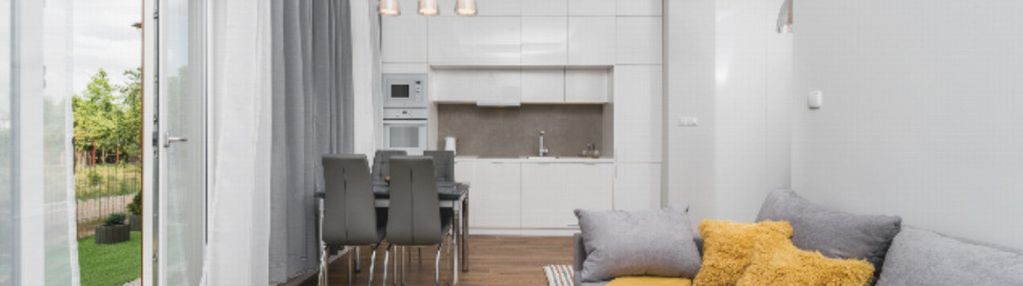 Kawalerka z ogrodem, czerwone maki, shell, hsbc