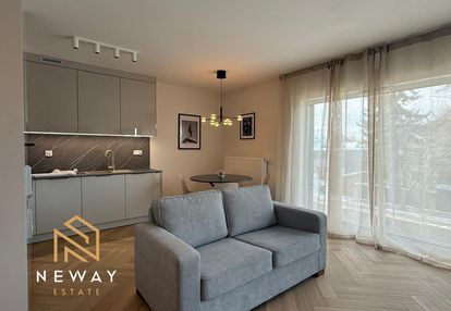 Komfortowe 2 pok. mieszkanie, balkon, garaż