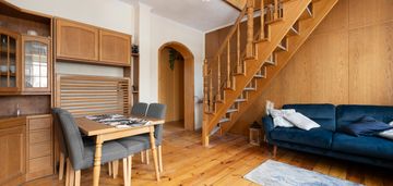 Wyjątkowe, dwupoziomowe mieszkanie w kamienicy