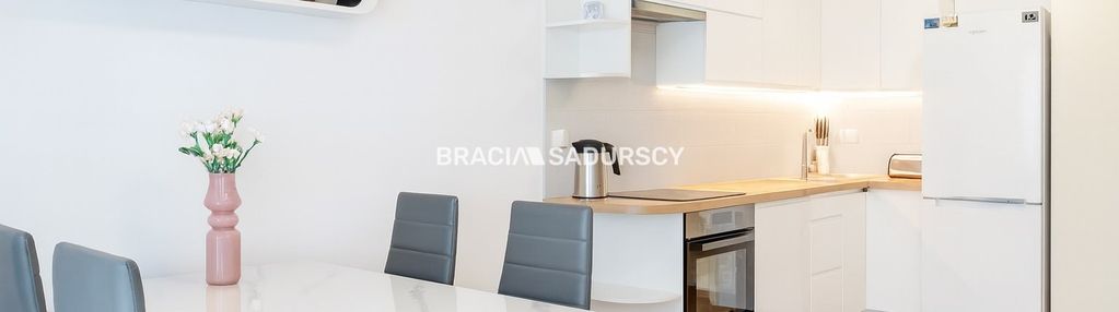 3 pokoje - 49,5m2 - dębskiego, dobra cena, parking