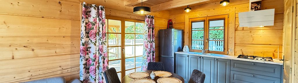 Drewniany dom z bala, franciszków,  gm.wolanów