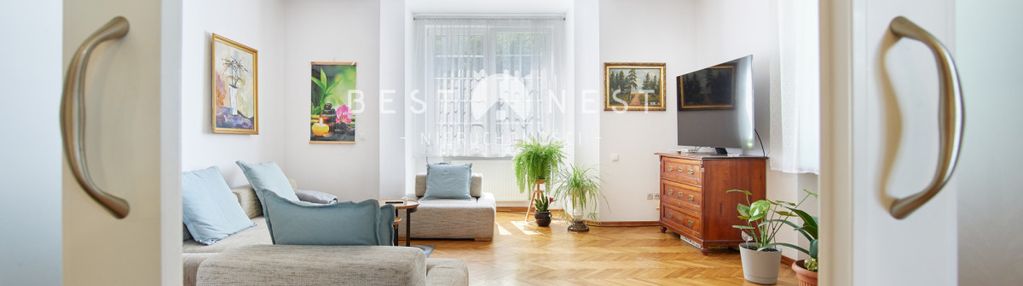 Klimatyczne mieszkanie w kamienicy | bez prowizji