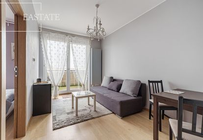 Mieszkanie 2 pokoje na osiedlu strzeżonym / garaż