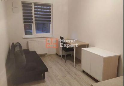 Kawalerka w okolicah korony