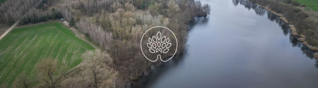 Piękna działka z wz i linią brzegową jeziora!