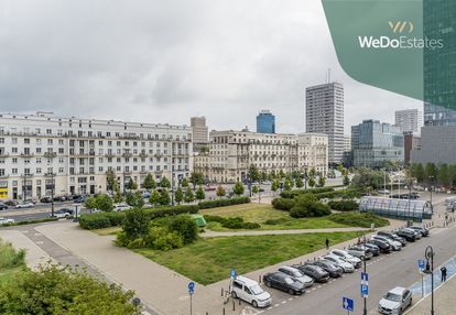 Samo centrum  - metro świętokrzyska 100 m