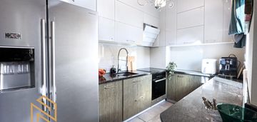 Dwupoziomowe mieszkanie na cichym osiedlu