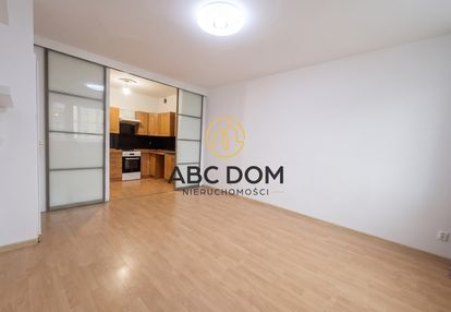 2 pokoje, 1 piętro, 2 miejsca postojowe