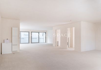 M 29 | stare podgórze | ul. władysława warneńczyka