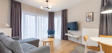 Trzypokojowy lokal z dwoma balkonami