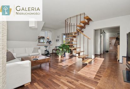Dwa poziomy | 5 pokoi | 104m2