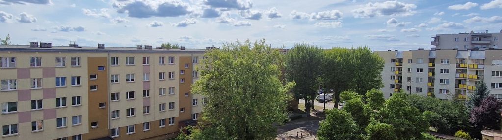 *3 pokoje* gruntowa* z balkonem*4 piętro*cegła