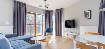 Trzypokojowy lokal z dwoma balkonami