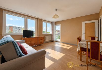 3 pokoje | 58,2 m | loggia | 8 piętro | żmigrodzka