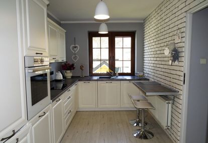 Do wynajęcia mieszkanie,3 pokoje, 80m2,umeblowane!