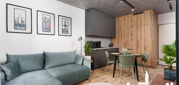 Stylowe 30m2 plus balkon, obok elektryków, żurawie